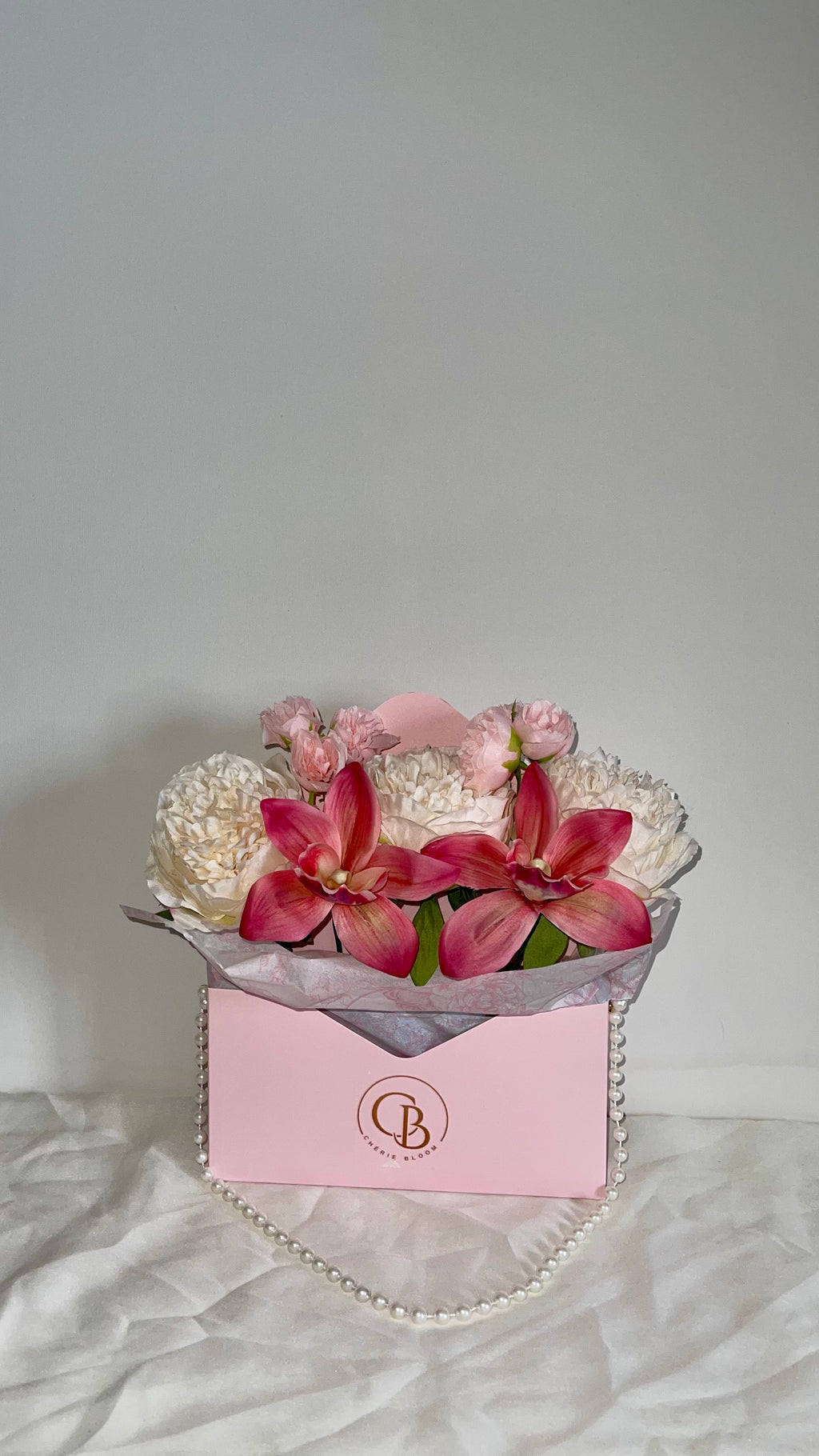 Pearl Bloom Bag Rosé – Blumentasche als Geschenk | Chérie Bloom