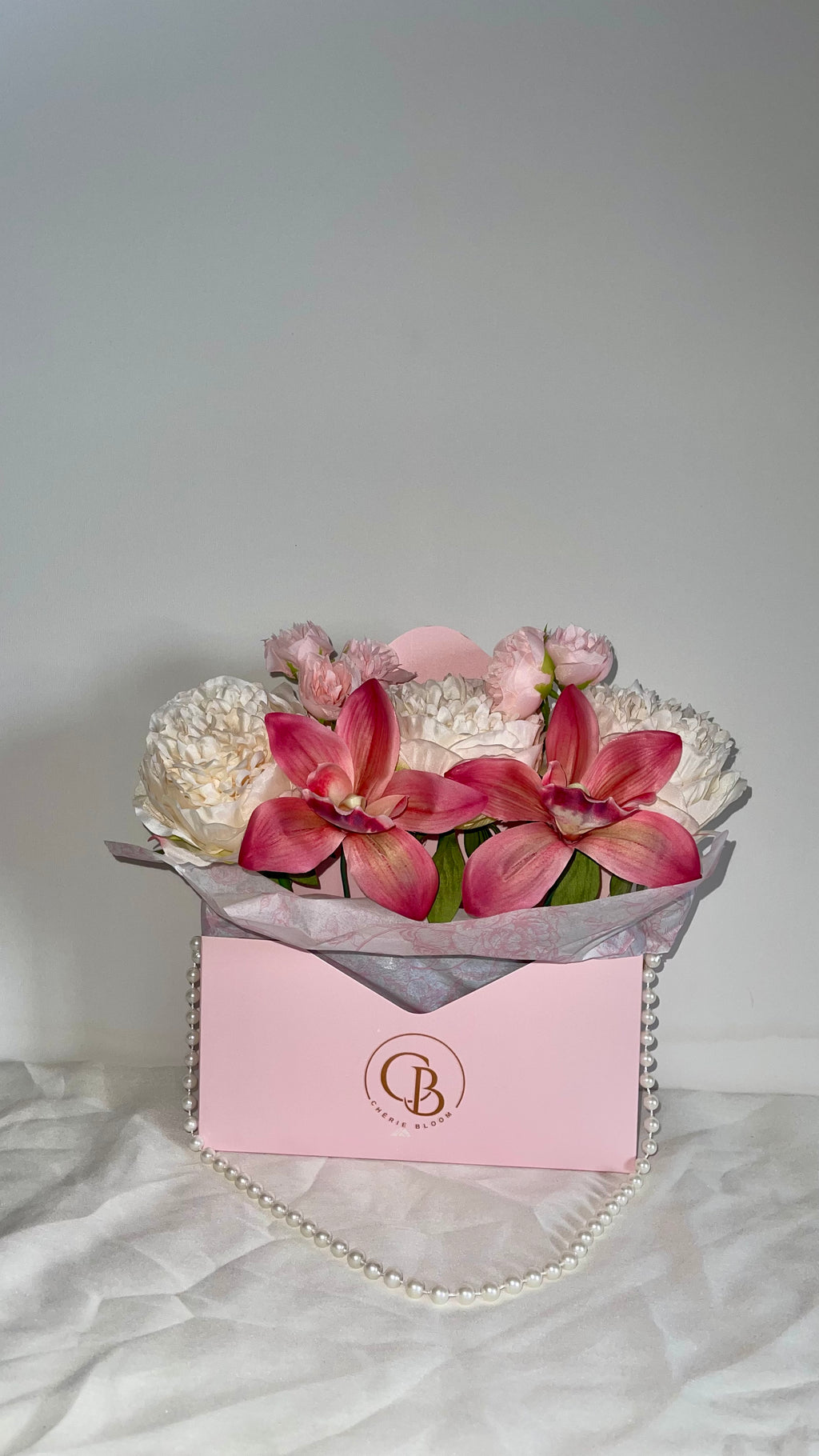 Pearl Bloom Bag Rosé – Blumentasche als Geschenk | Chérie Bloom