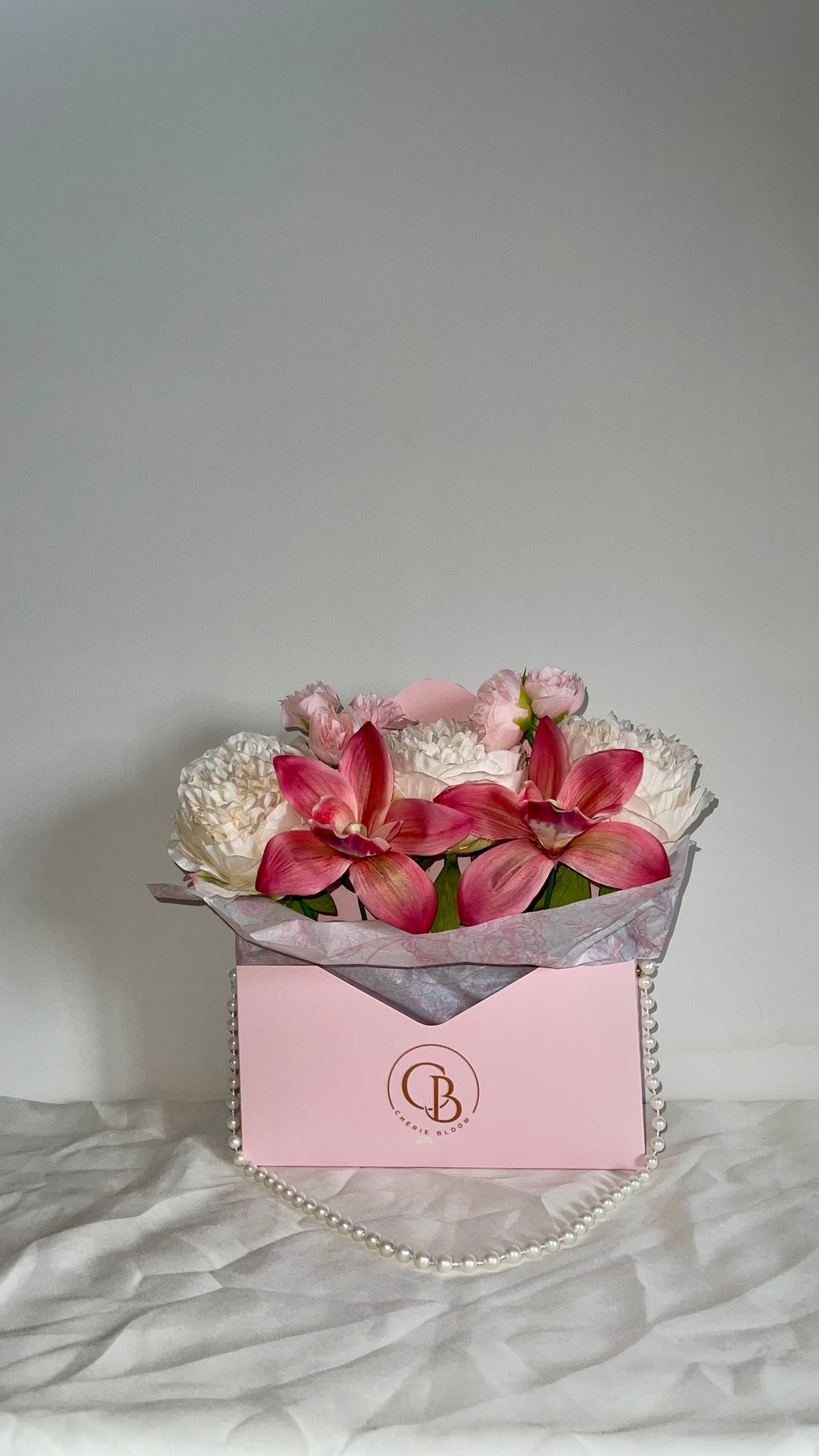 Pearl Bloom Bag Rosé – Blumentasche als Geschenk | Chérie Bloom