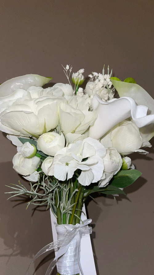 Brautstrauß Ivory Whisper – Brautstrauß zur Hochzeit | Chérie Bloom