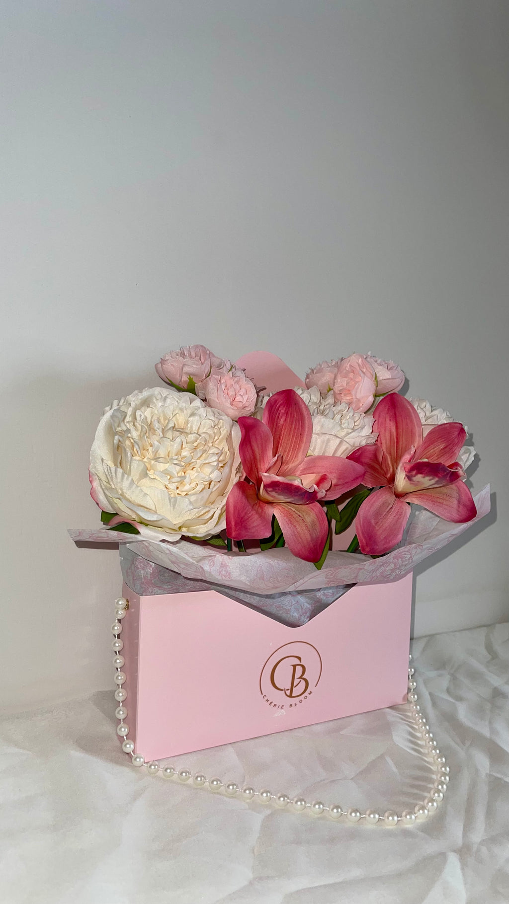 Pearl Bloom Bag Rosé – Blumentasche als Geschenk | Chérie Bloom