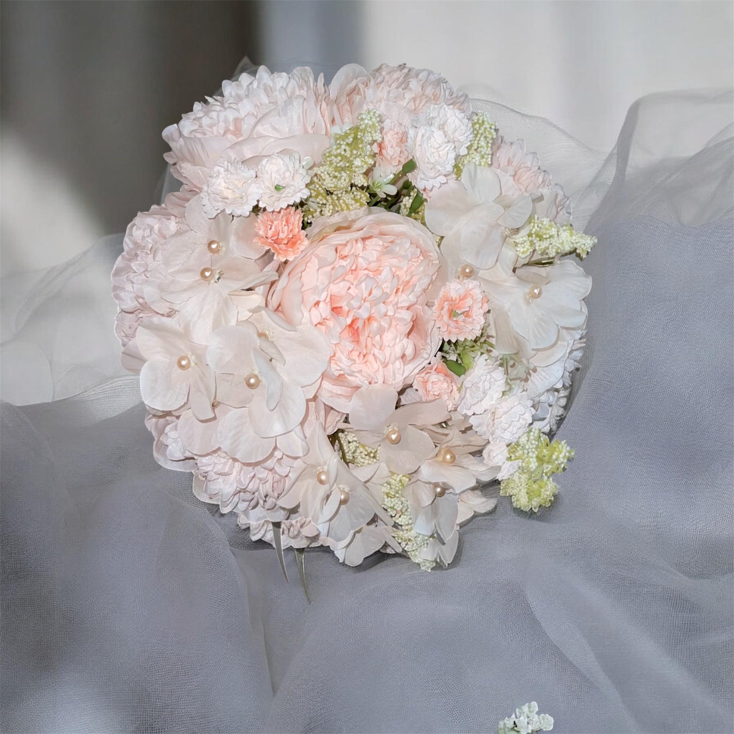 Brautstrauß Lilly | Kunstblumen Hochzeit | Chérie Bloom
